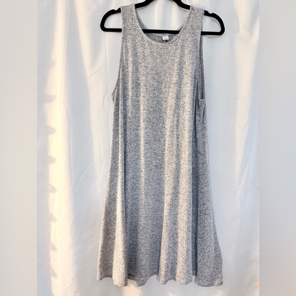 Old Navy Light Gray Sleeveless Dress - Picture 2 of 5